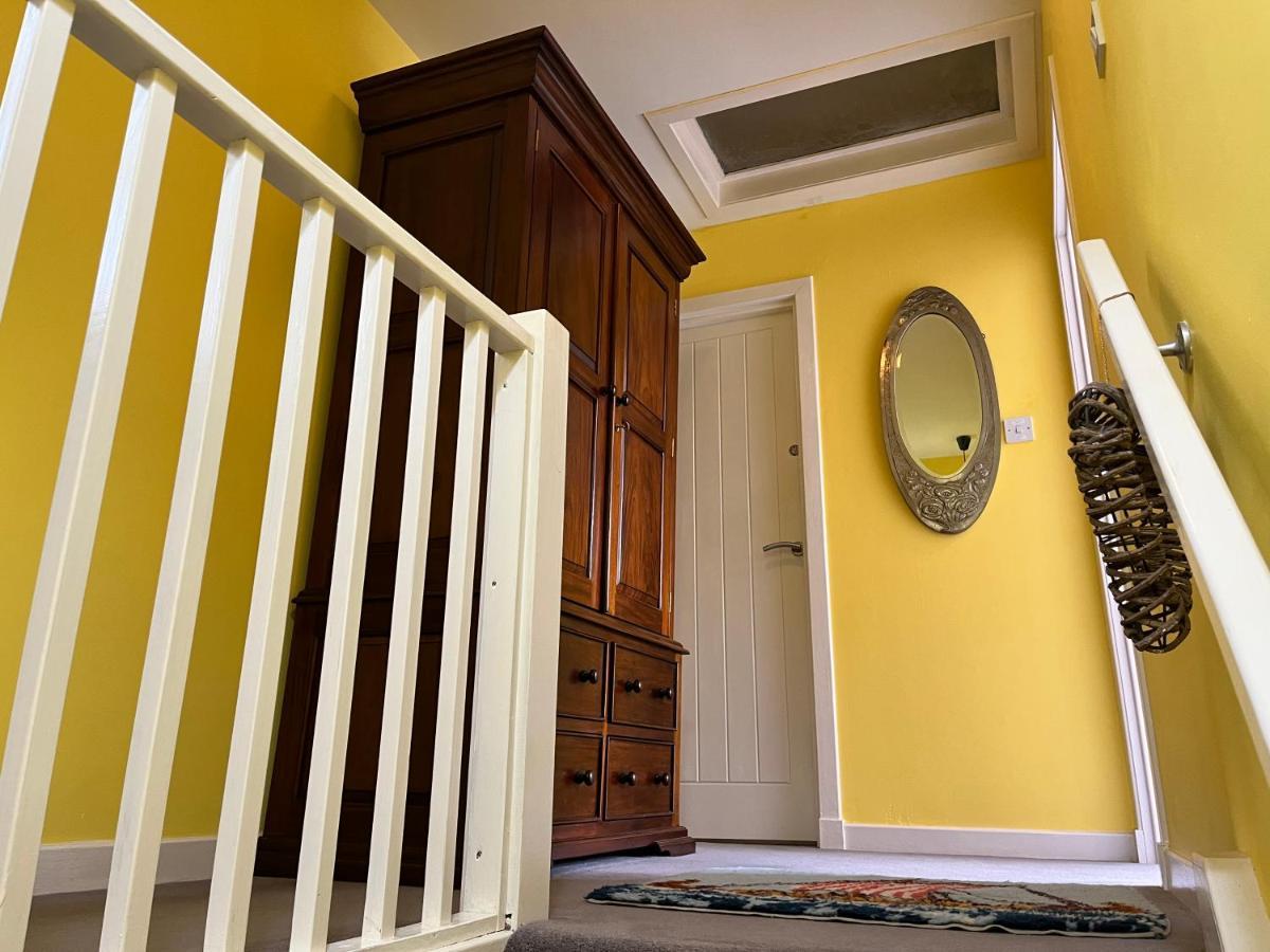 St John'S Town Of Dalry Glentress Apartment 1 ภายนอก รูปภาพ
